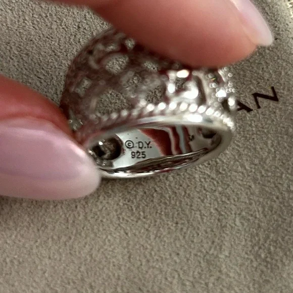 David Yurman Intricate Silver Ring - Picture 4 of 11